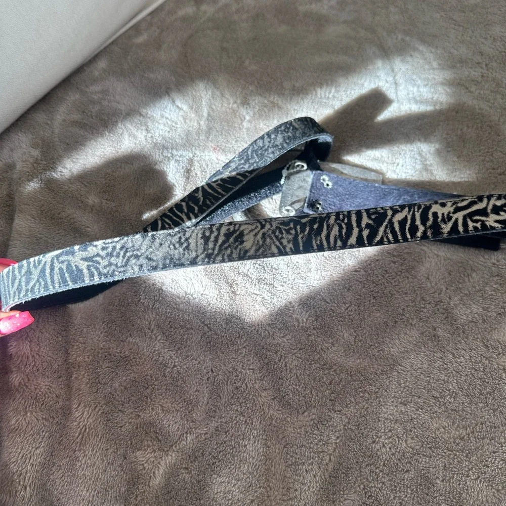 black and grey artisan zebra print belt